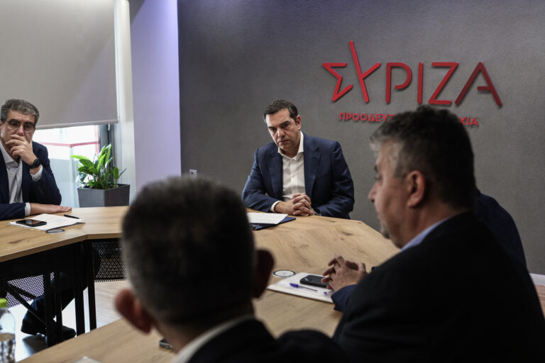 Αλ. Τσίπρας σε σιδηροδρομικούς υπαλλήλους: Ζήτημα αντιπαράθεσης η τραγωδία απέναντι σε αυτούς που επιχειρούν να κρύψουν την αλήθεια