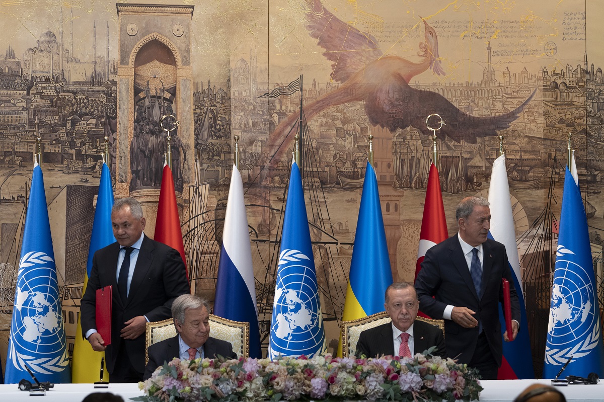 Εξαγωγή ουκρανικών σιτηρών – Σ. Λαβρόφ: Περίπλοκες οι διαπραγματεύσεις για παράταση της συμφωνίας