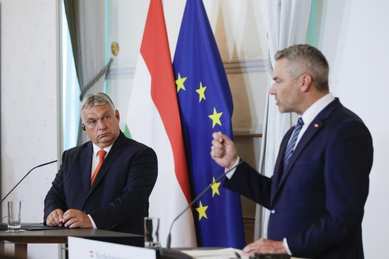 Β. Όρμπαν: Οι πολεμικές κυρώσεις που επιβλήθηκαν από τις Βρυξέλλες έφεραν άνευ προηγουμένου αυξήσεις τιμών