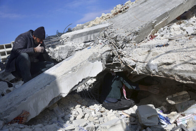 Συρία: Η Διεθνής Αμνηστία καταγγέλλει ότι εμποδίστηκε η παροχή ανθρωπιστικής βοήθειας στο Χαλέπι