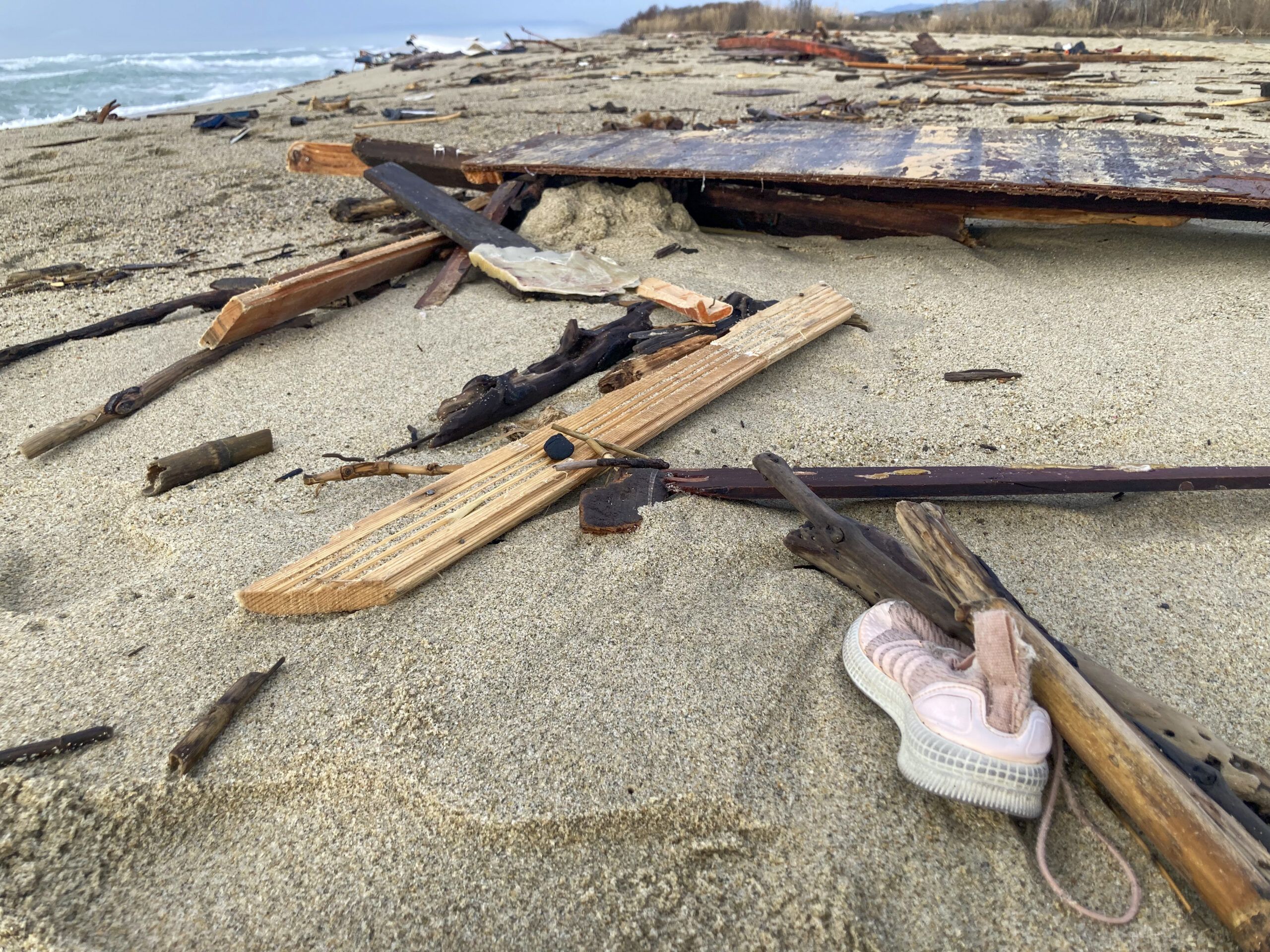 Migration Italy Shipwreck Reconstruction