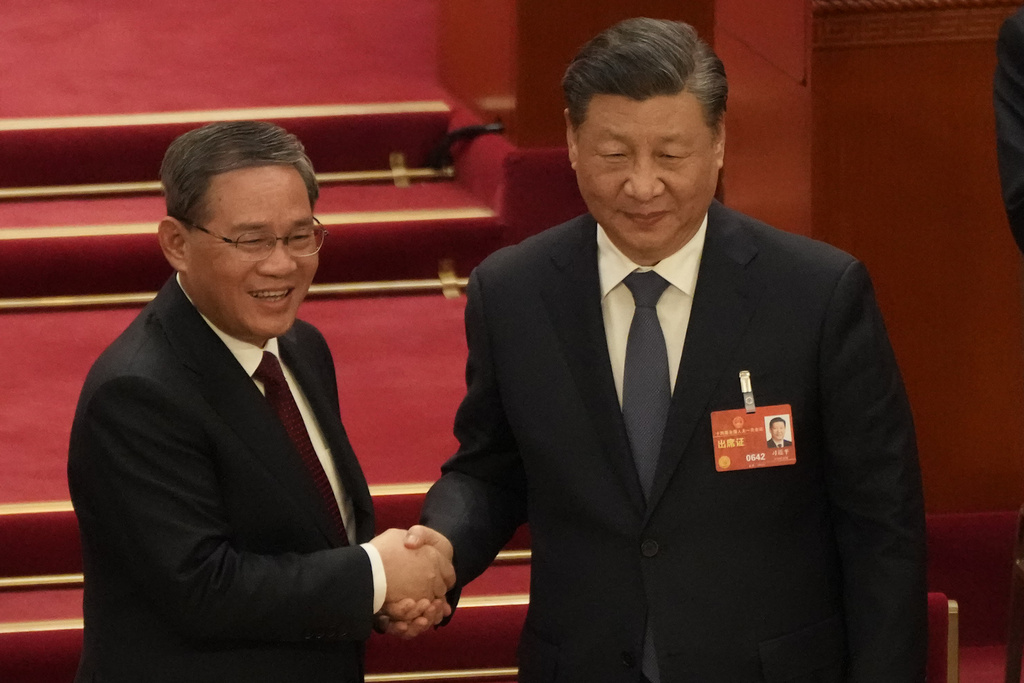 Εξελέγη ο νέος πρωθυπουργός της Κίνας – Στενός συνεργάτης του Σι Τζινπίγκ