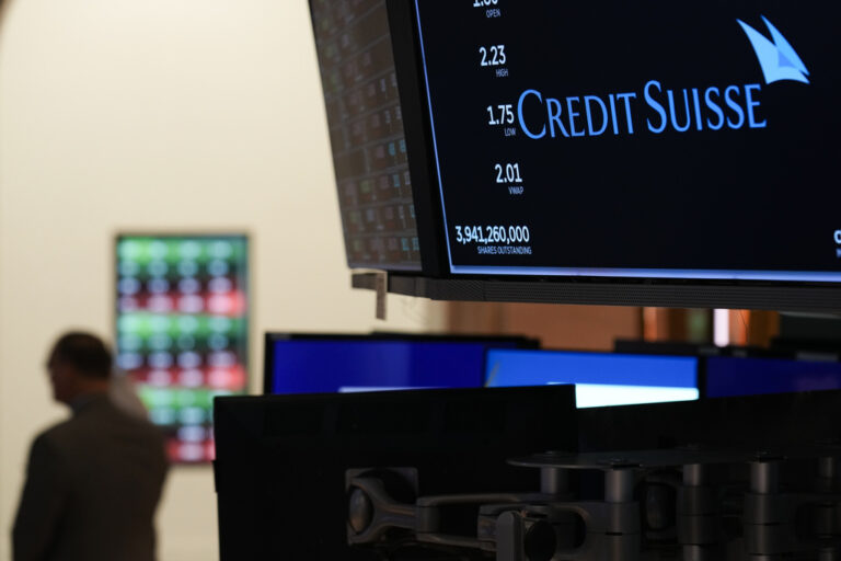 Κλείσιμο με πτώση στα ευρωπαϊκά Χρηματιστήρια – Απώλειες 8% για την Credit Suisse, «βουτιά» για τη First Republic στις ΗΠΑ