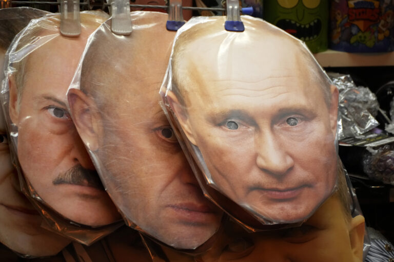 Λευκορωσία: «Ναι» στα ρωσικά πυρηνικά όπλα του Πούτιν «για να προστατευθεί από τη Δύση»