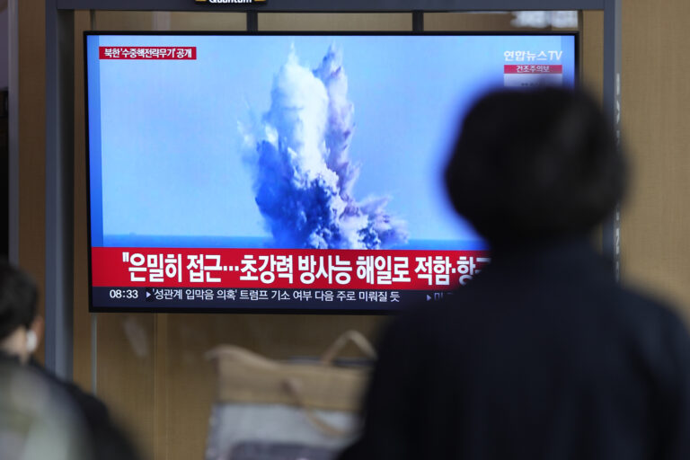 Στην εκτόξευση δύο βαλλιστικών πυραύλων προχώρησε η Βόρεια Κορέα