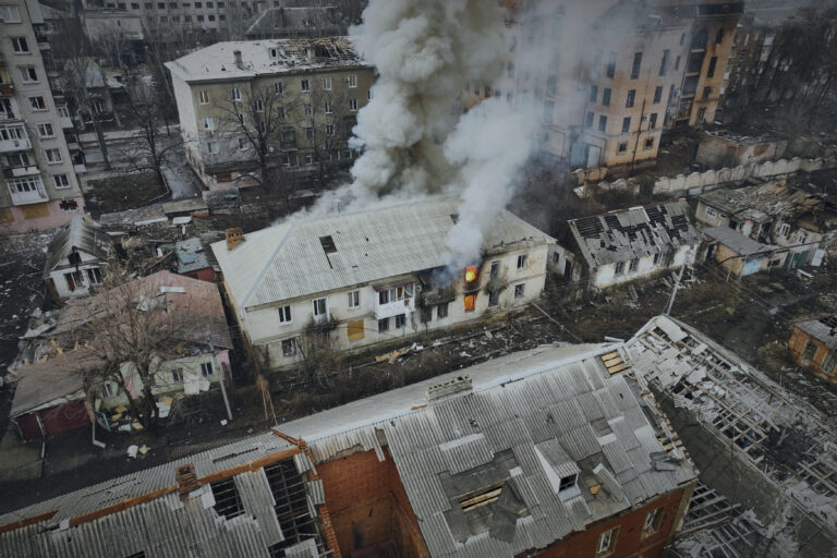 Πόλεμος στην Ουκρανία: Έξι ρωσικοί πύραυλοι έπληξαν το Χάρκοβο – «Οι κατακτητές χτυπούν ξανά, παραμείνετε στα καταφύγια»