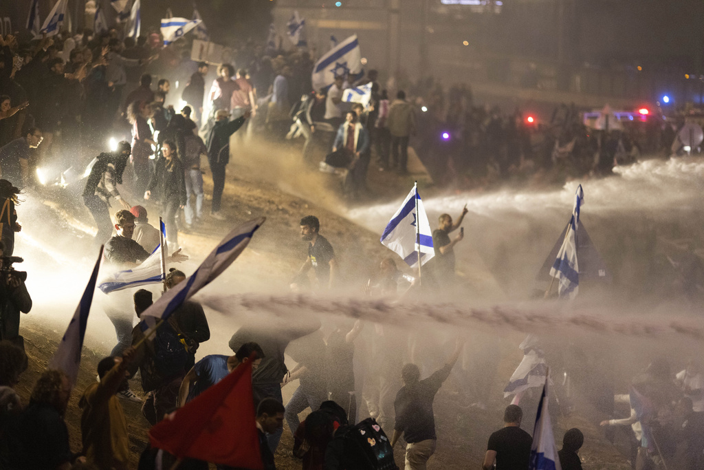 Νέες κινητοποιήσεις στο Ισραήλ – Ο πρόεδρος ζητά αναστολή της μεταρρύθμισης του δικαστικού συστήματος