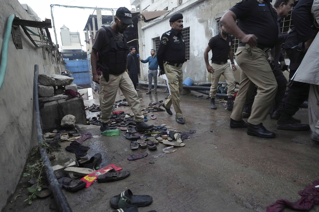 Πακιστάν: 11 άνθρωποι ποδοπατήθηκαν σε κέντρο διανομής τροφίμων στο Καράτσι
