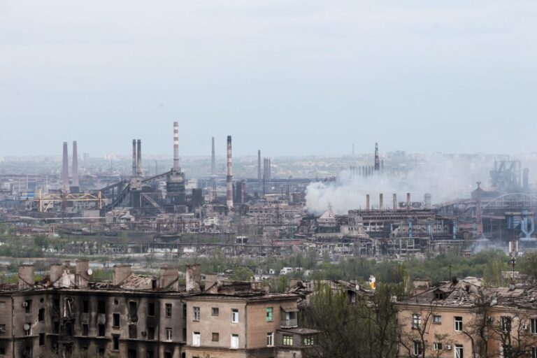 Πόλεμος στην Ουκρανία: Απώλειες αμάχων στη Χερσώνα – Η Μόσχα επιβεβαιώνει επίθεση κατά του τάγματος Αζόφ