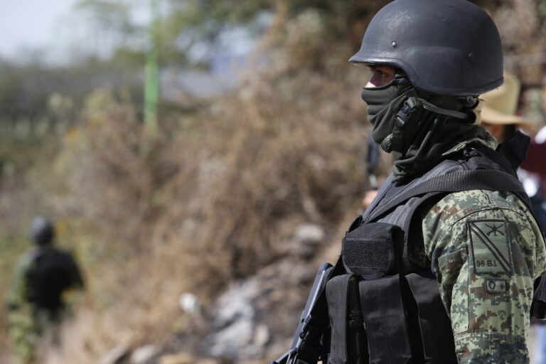 Μεξικό: Εισαγγελική έρευνα για τους θανάτους πέντε νέων από πυρά στρατιωτών