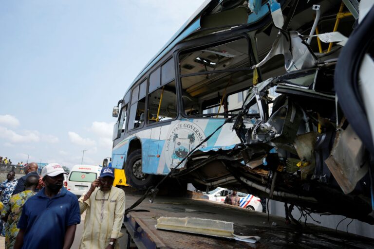 Νιγηρία: Σύγκρουση τρένου με λεωφορείο – Τουλάχιστον 6 νεκροί, πάνω από 70 τραυματίες