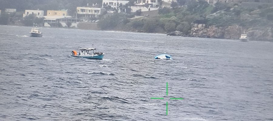 Ανατροπή σκάφους με μετανάστες στην Κω Ανατροπή σκάφους με μετανάστες στην Κω