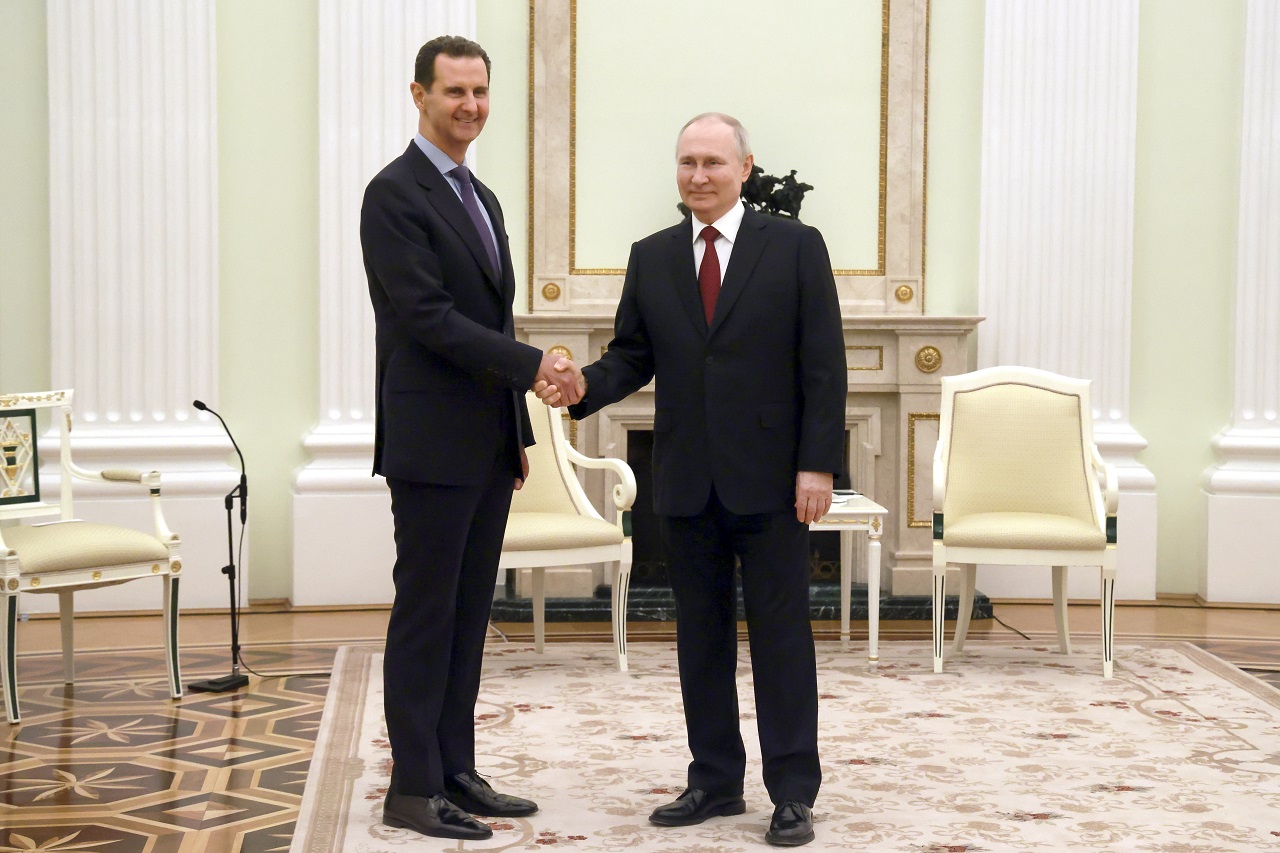 “Πυρά” στο καθεστώς της Συρίας από ΗΠΑ, Γερμανία, Γαλλία και Βρετανία μετά τη συνάντηση Άσαντ-Πούτιν