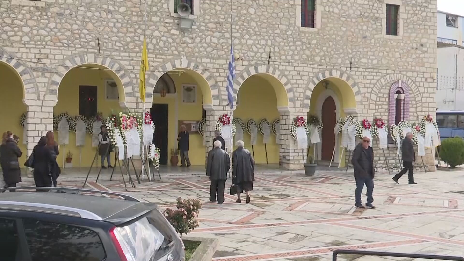 Στις 12 το  μεσημέρι η κηδεία της άτυχης 43χρονης νοσηλεύτριας που επέβαινε στην μοιραία αμαξοστοιχία στον Τύρναβο