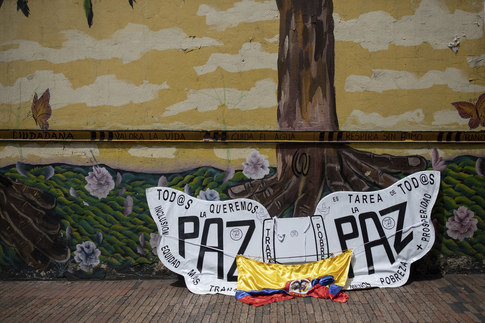 Κολομβία: Αναστολή διαπραγματεύσεων με του διακινητές ναρκωτικών ζήτησε ο πρόεδρος της Γερουσίας
