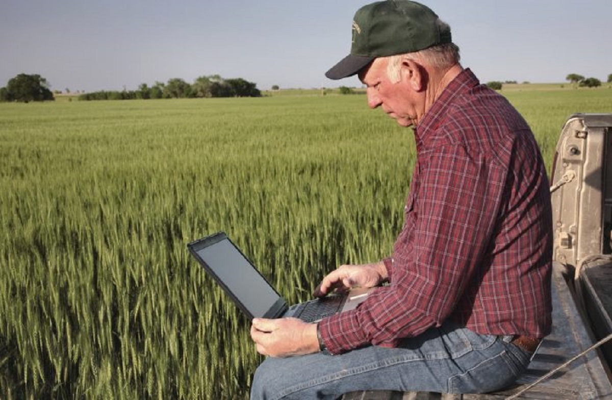 ΦΠΑ αγροτών: Ψηφιακά η επιστροφή από τον Μάιο – Ποιες αιτήσεις επανυποβάλλονται