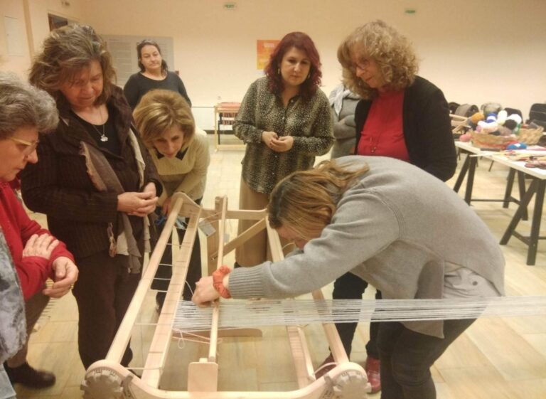 Εργαστήρια αργαλειού στο Λαογραφικό Μουσείο Λάρισας
