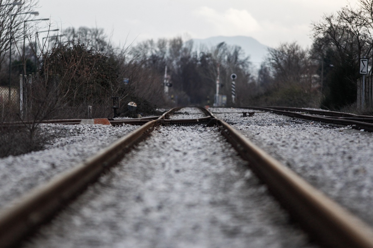 Βόλος: Ακινητοποιήθηκε τρένο λόγω βλάβης σε σήραγγα  λόγω τεχνικού προβλήματος – Ρυμουλκείται προς Λιανοκλάδι