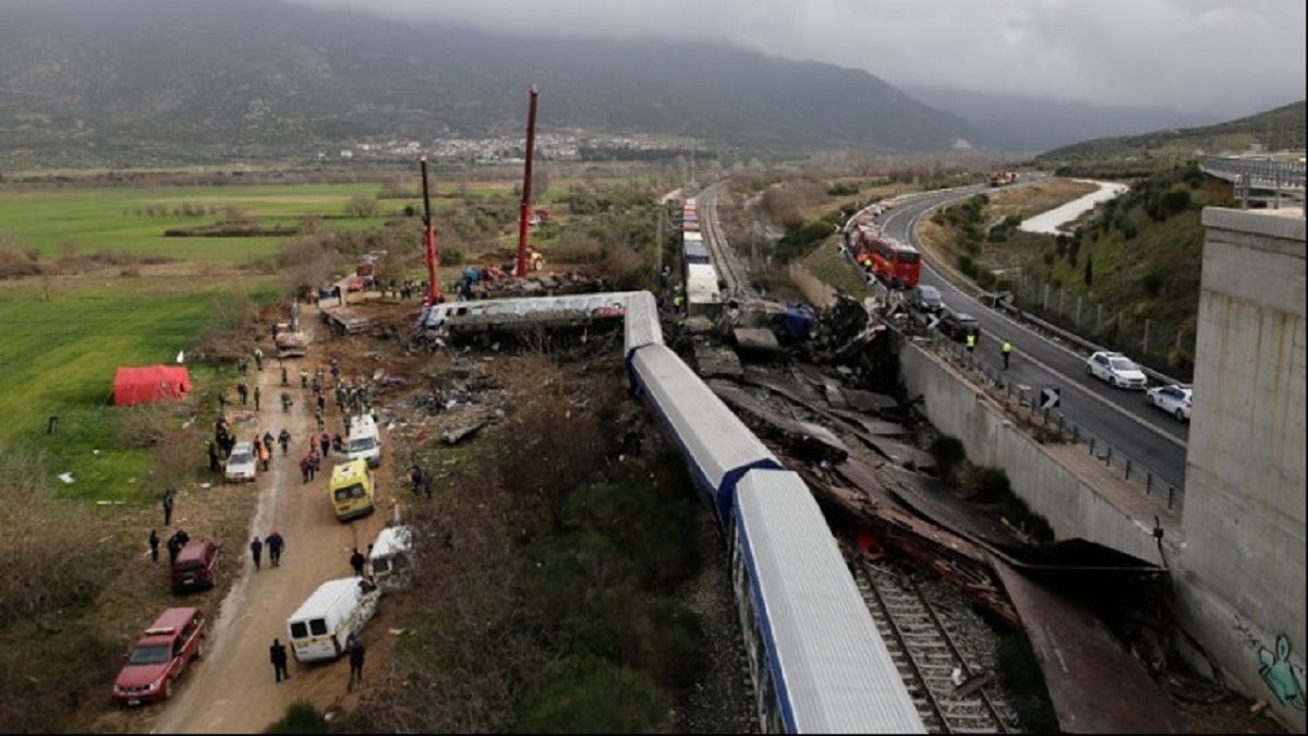 Tέμπη – Αποζημιώσεις απο Hellenic Train: «Είναι ελάχιστη συμβολή, αλλά δεν αποτελεί αποδοχή ευθύνης» λέει η εταιρία