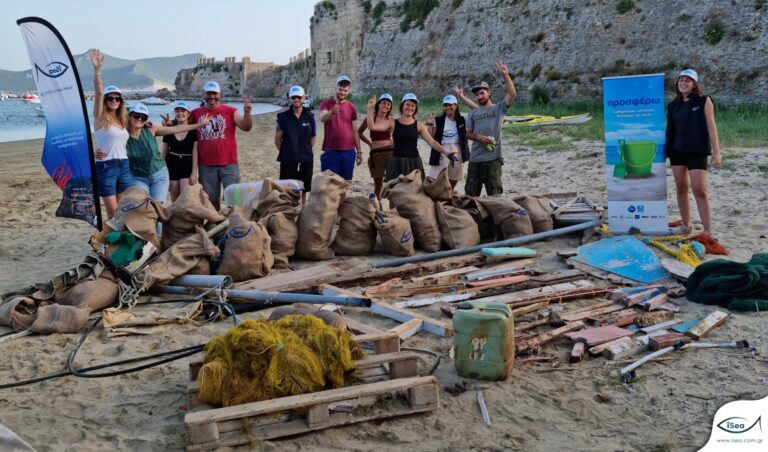 Δήμος Καλαμαριάς: Παράκτιος καθαρισμός στην Ακτή Ντοβίλ