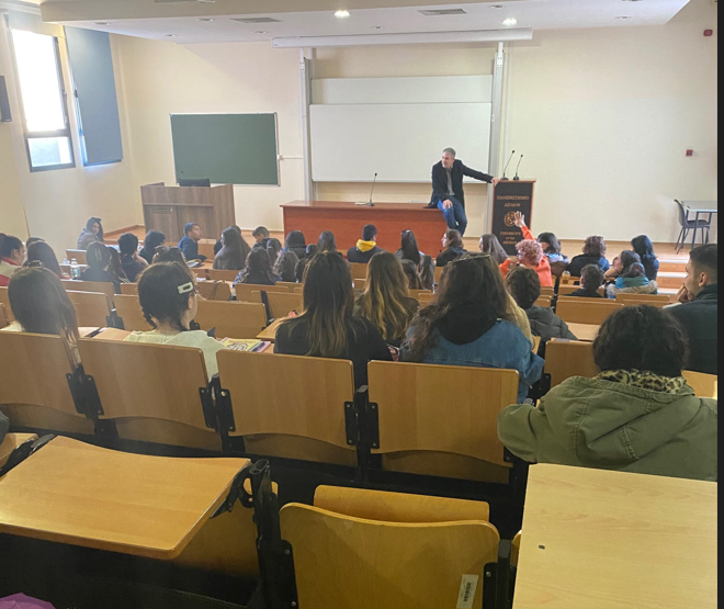 Τη Λέσβο και τη Χίο επισκέφθηκαν μαθητές της Ικαρίας