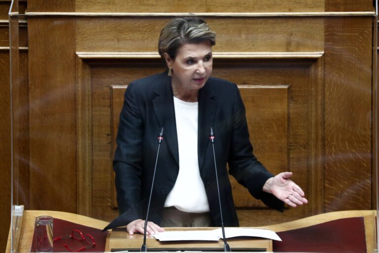 Γεροβασίλη: Καλώ τον κ. Θεοδωρικάκο και την ΕΛ.ΑΣ. να ανακρούσουν πρύμναν
