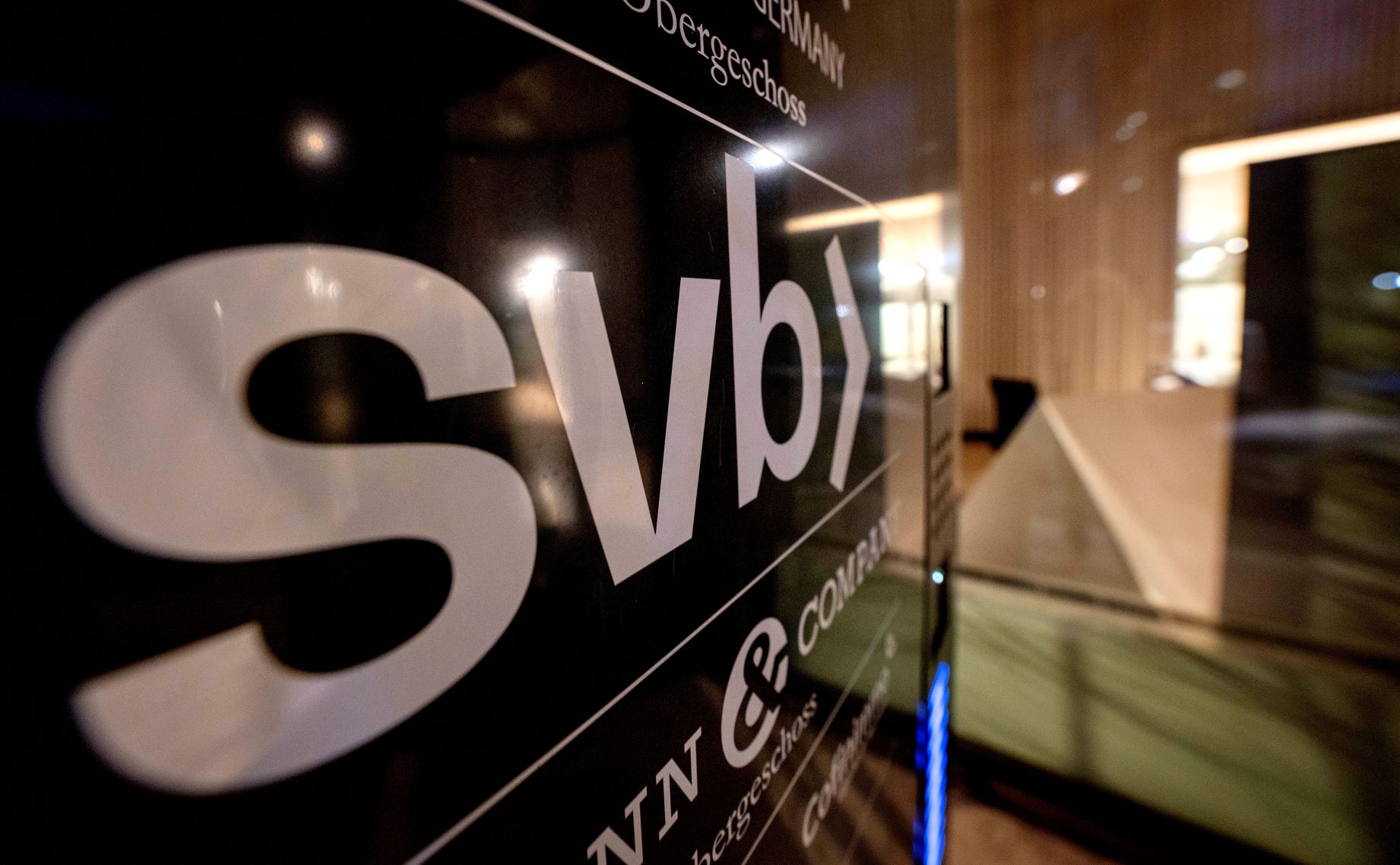 H HSBC εξαγόρασε την βρετανική Silicon Valley Bank για μία στερλίνα – Τι ισχύει με τις καταθέσεις