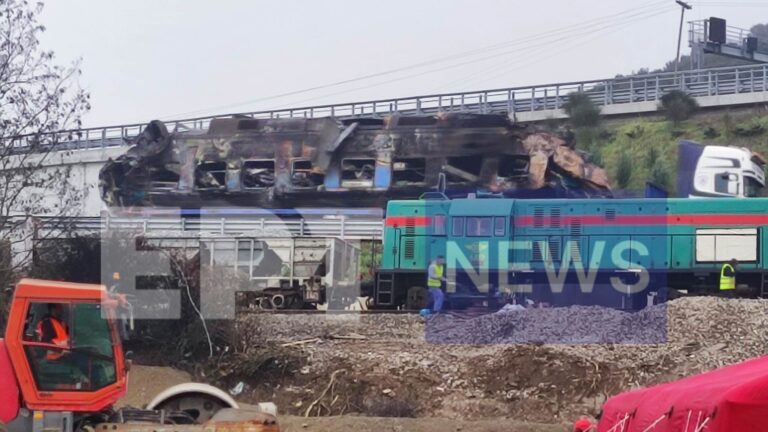 Σιδηροδρομικό δυστύχημα στα Τέμπη: Αποσωληνώθηκαν δύο τραυματίες – Τρεις παραμένουν στις ΜΕΘ – Πέντε πήραν εξιτήριο
