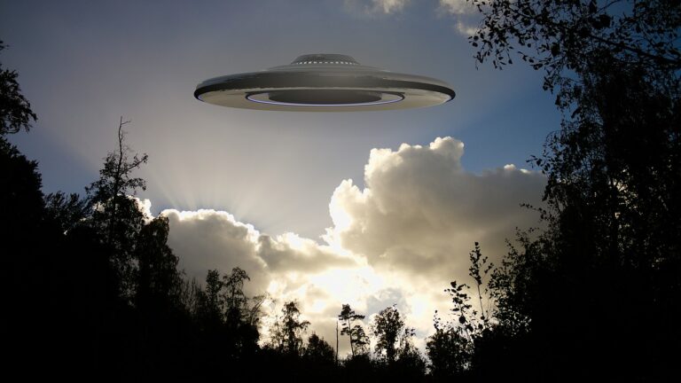 Σχετίζεται η πανδημία με αύξηση των αναφορών για UFO;- Τι αποκαλύπτει νέα μελέτη