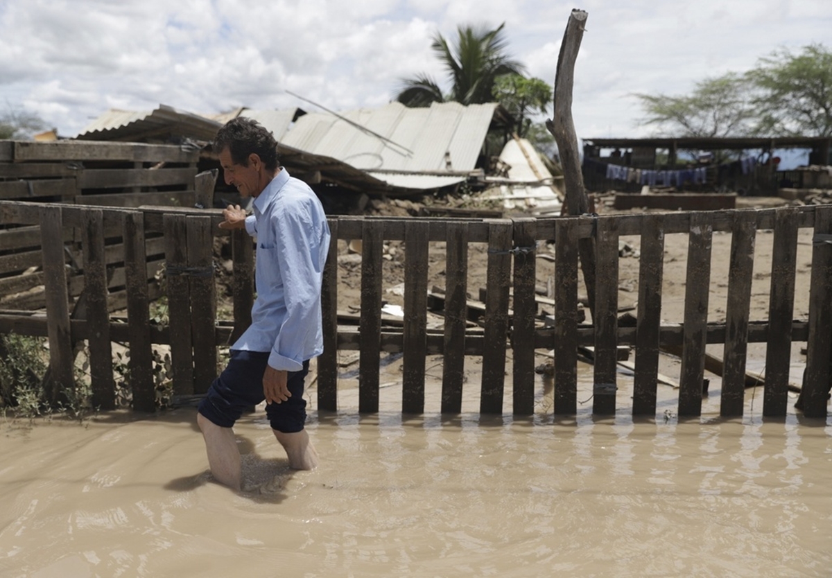Περού: Στα 323 εκατ. δολάρια οι ζημιές από τον κυκλώνα Γιάκου – Καταστράφηκαν κρίσιμες υποδομές