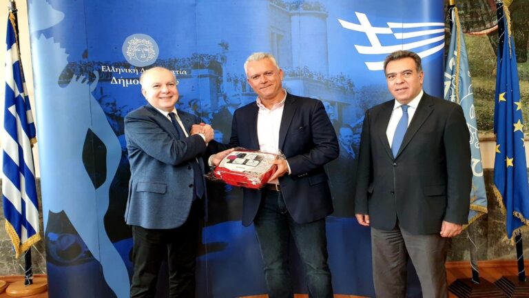 Απινιδωτές σε 16 νησιά από την ΠΕΔ Νοτίου Αιγαίου
