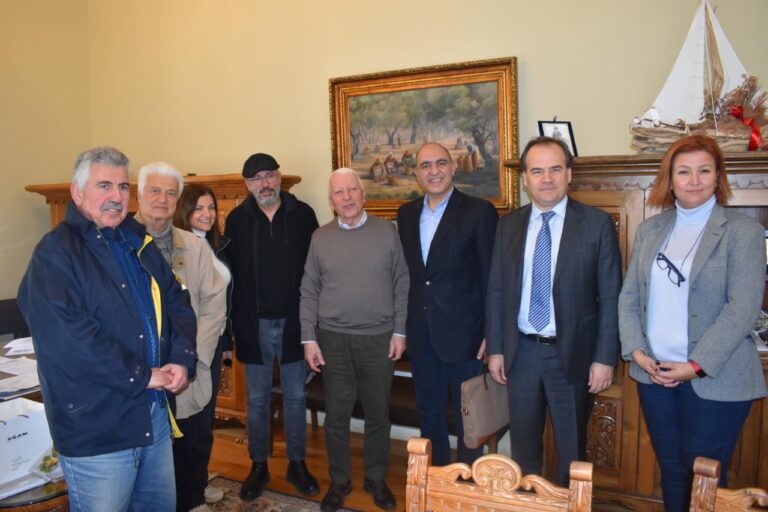 Η ακτοπλοϊκή σύνδεση Μυτιλήνης-Σμύρνης στο επίκεντρο συναντήσεων σε Δήμο και Περιφέρεια