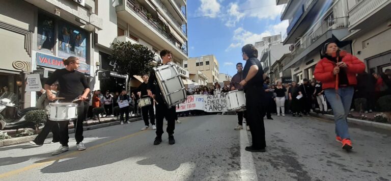 Συλλαλητήριο ΕΚΒ και ΑΔΕΔΥ – Πορεία διαμαρτυρίας φοιτητών και σωματείων για τα Τέμπη