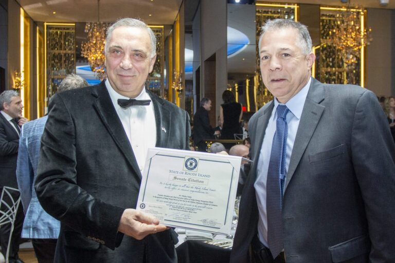 Ν. Υόρκη: Βράβευση του εφοπλιστή Ν. Τσάκου από το Ελληνοαμερικανικό Εμπορικό Επιμελητήριο