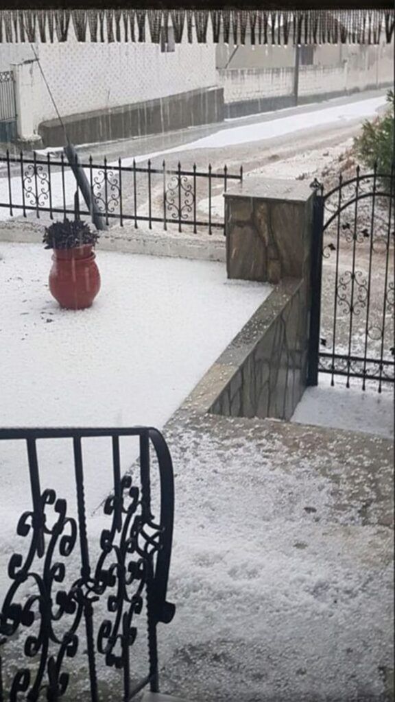 Ζημιές από ισχυρή χαλαζόπτωση στο Ζάρκο Τρικάλων (photos)