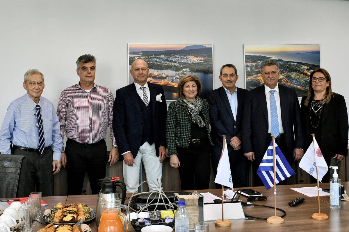 Μνημόνιο συνεργασίας με το Βαρδινογιάννειο Ίδρυμα υπέγραψαν οι δήμοι Λουτρακίου και Κορινθίων