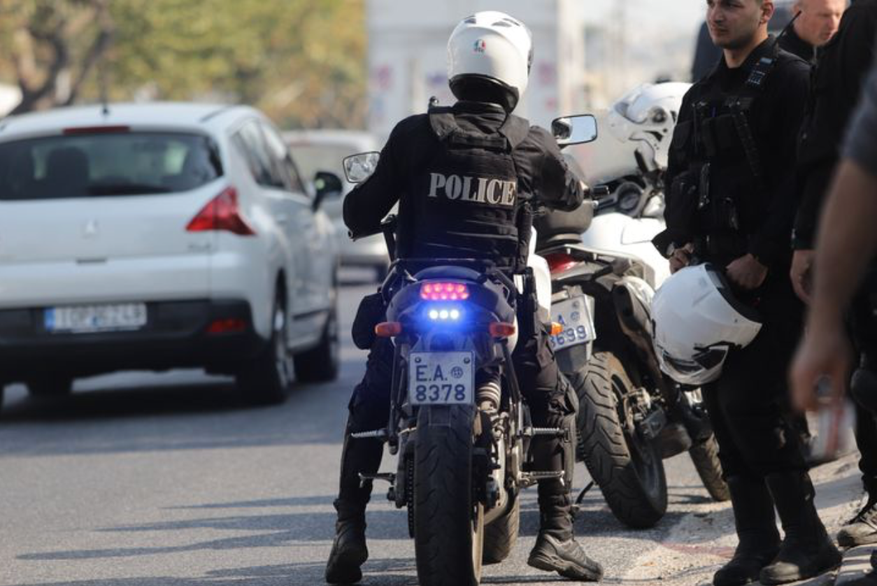 Θεσσαλονίκη: Θρασύτατοι κλέφτες άνοιξαν τρία διαμερίσματα μέρα μεσημέρι