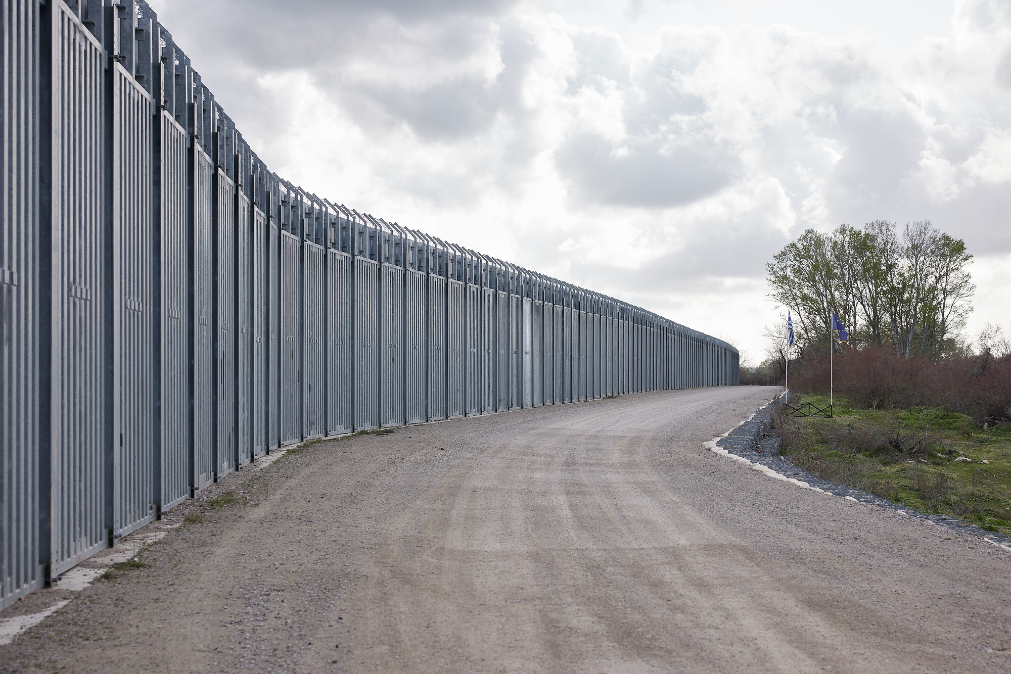 Φράχτης στον Έβρο: Στο επίκεντρο της πολιτικής αντιπαράθεσης το μεταναστευτικό