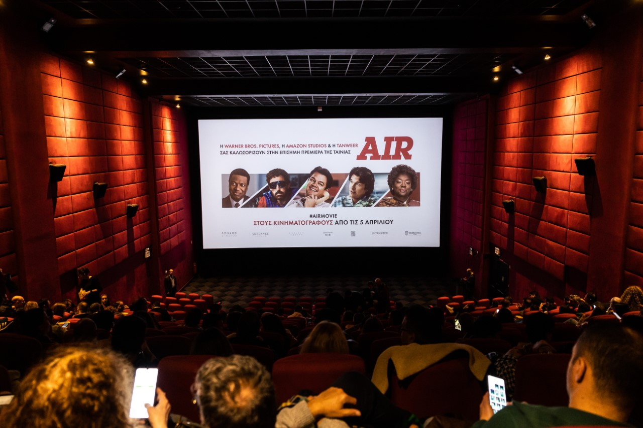 «AIR: Κυνηγώντας Ένα Θρύλο»: Διακεκριμένοι αθλητές στην πρεμιέρα της ταινίας