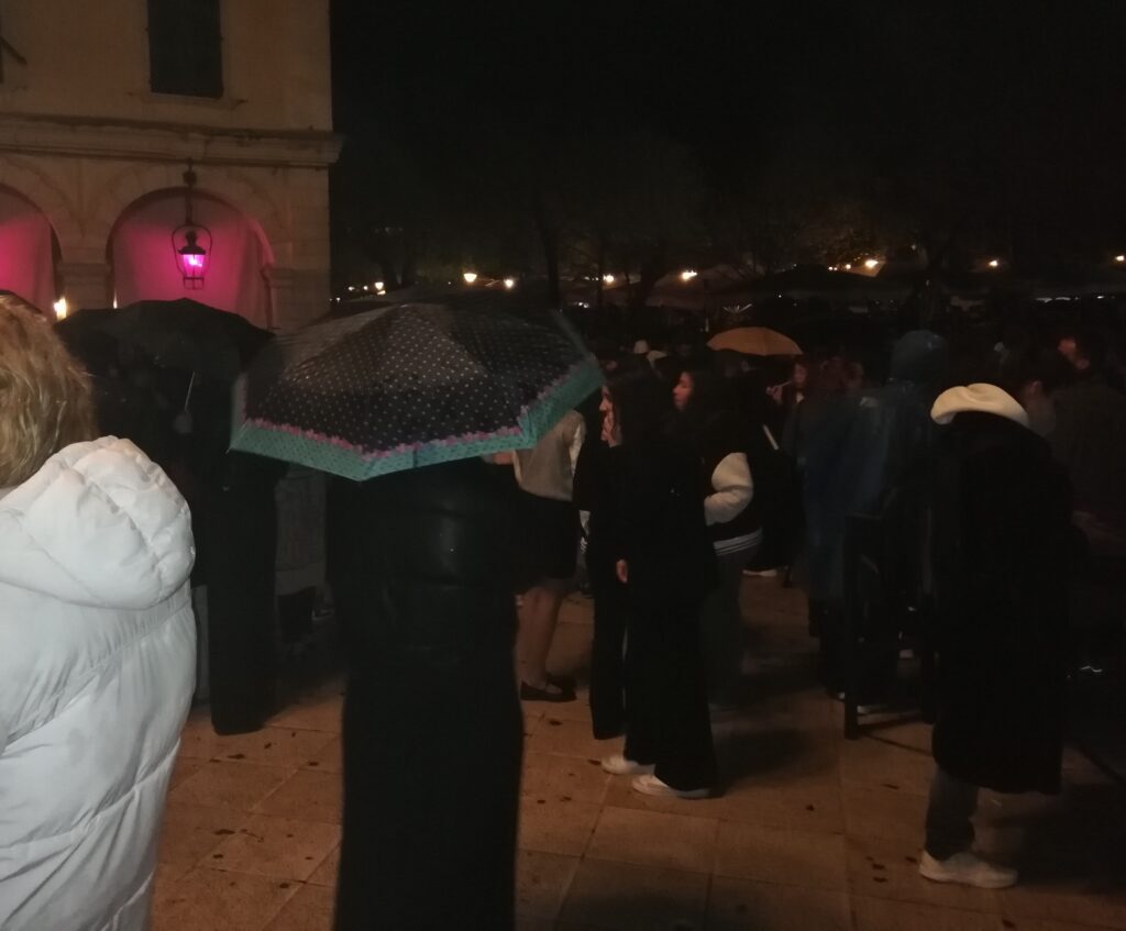 Κέρκυρα: Ματαιώθηκε ο επιτάφιος της Μητρόπολης λόγω βροχής