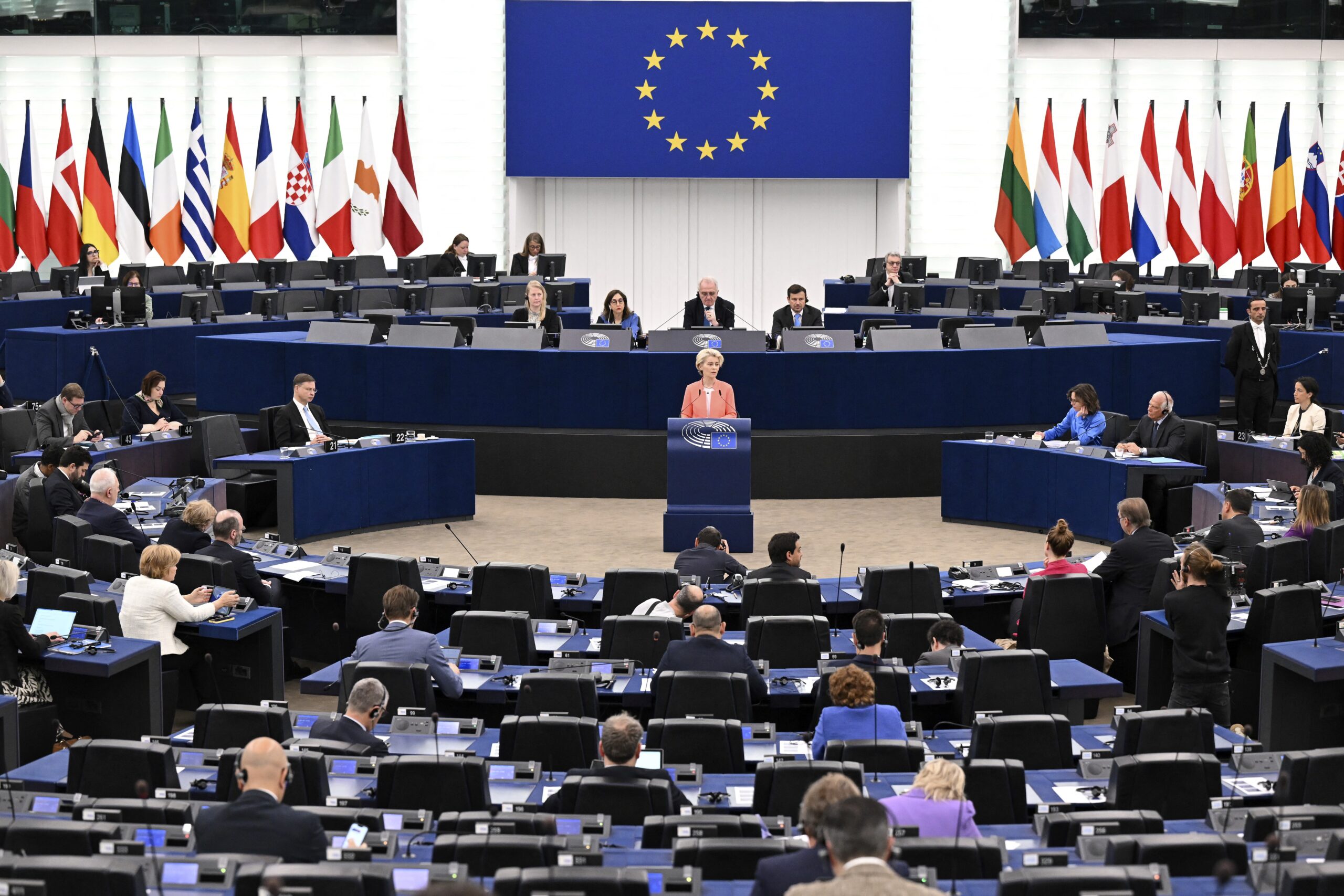 Γιατί τόσα περιστατικά με κατηγορίες και σκάνδαλα στο Ευρωπαϊκό Κοινοβούλιο;  
