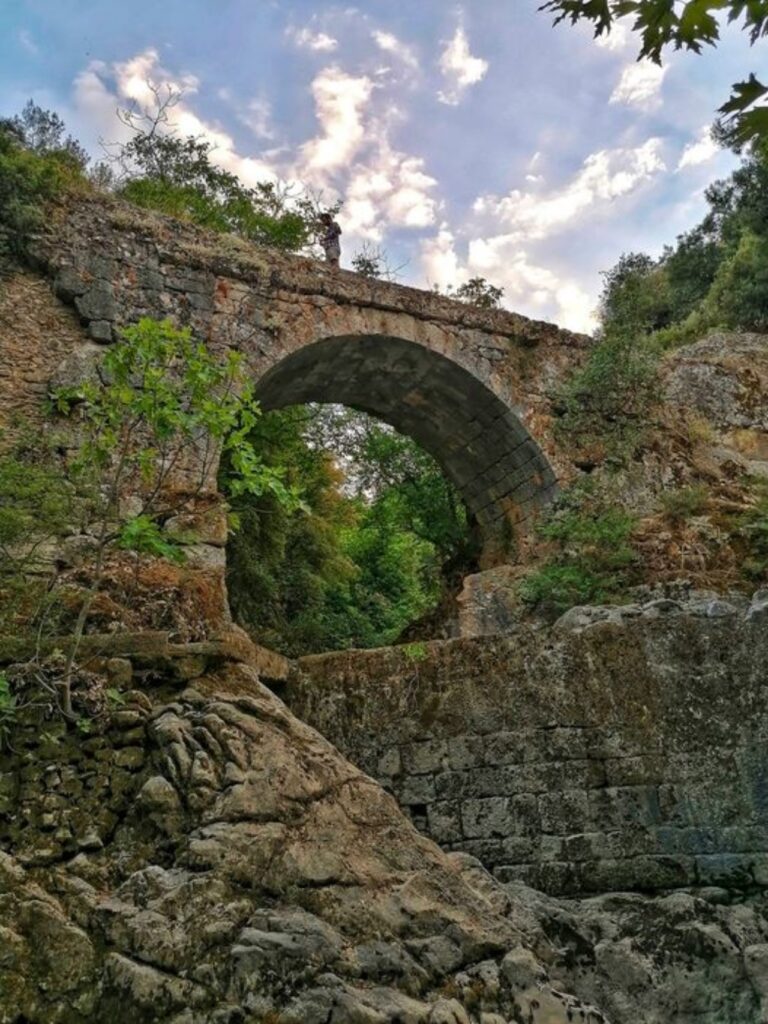 Το αρχαιότερο γεφύρι της Ευρώπης βρίσκεται στην Λακωνία