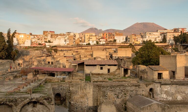Η ηφαιστειακή έκρηξη του Βεζούβιου στην Ιταλία το 79 μ.Χ υαλoποίησε τους εγκεφάλους των κατοίκων του Ερκολάνου
