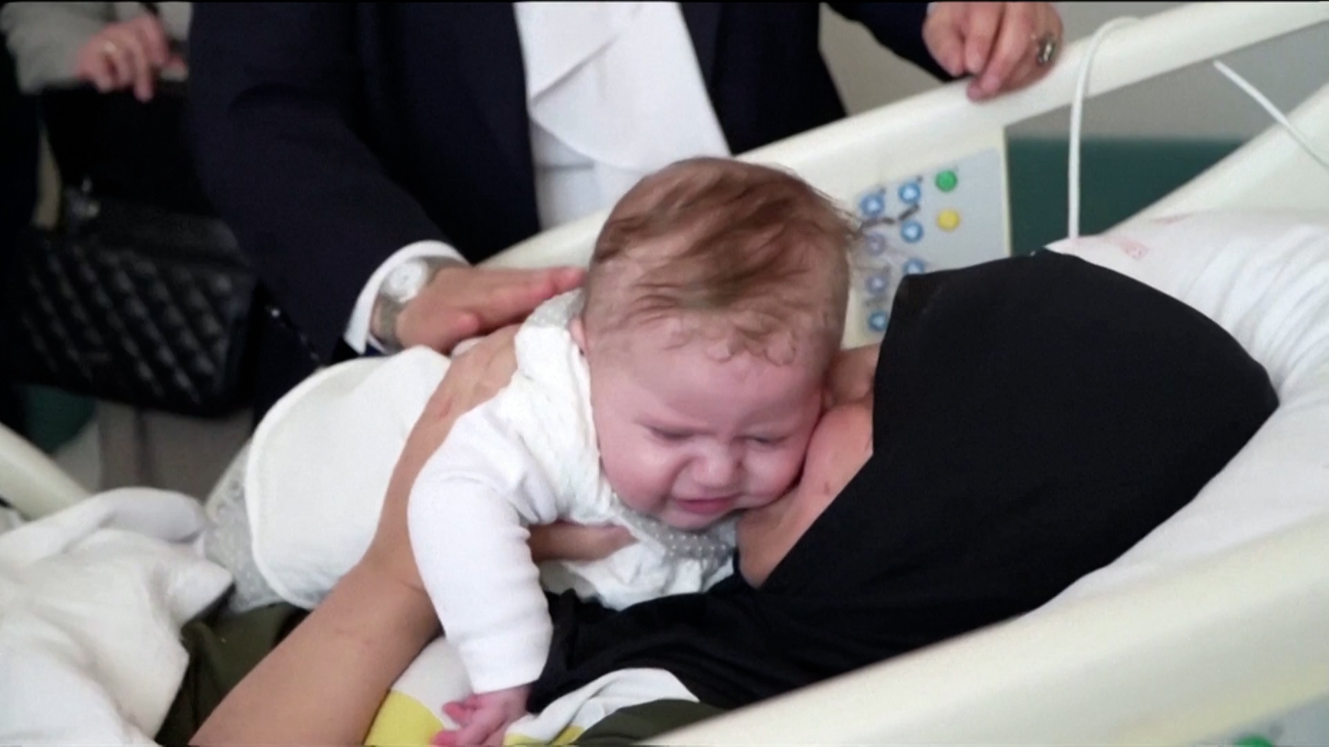 Τουρκία: Μωρό επανενώθηκε με τη μητέρα του δύο μήνες μετά τον σεισμό (video)