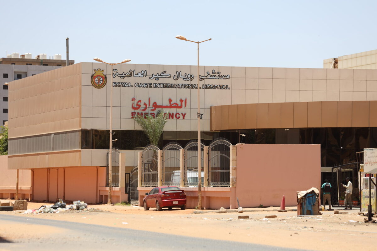 At least 200 people killed in fighting between Sudan's army and paramilitaries