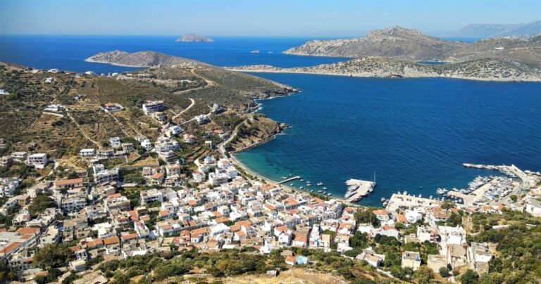 Τραγωδία στους Φούρνους: Θρήνος για το θάνατο του 11χρονου Χρήστου – «Φως» στα αίτια αναμένεται να ρίξει η νεκροψία