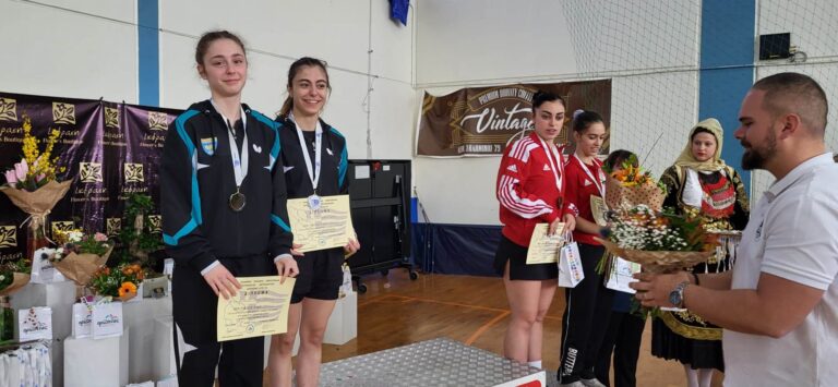 ΣΑΡΙΣΕΣ: Αργυρό μετάλλιο για Άμπα και Φωτιάδου