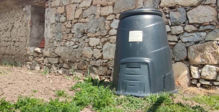 Πρέσπες: 80 τόνοι λιγότερα σκουπίδια λόγω οικιακής κομποστοποίησης