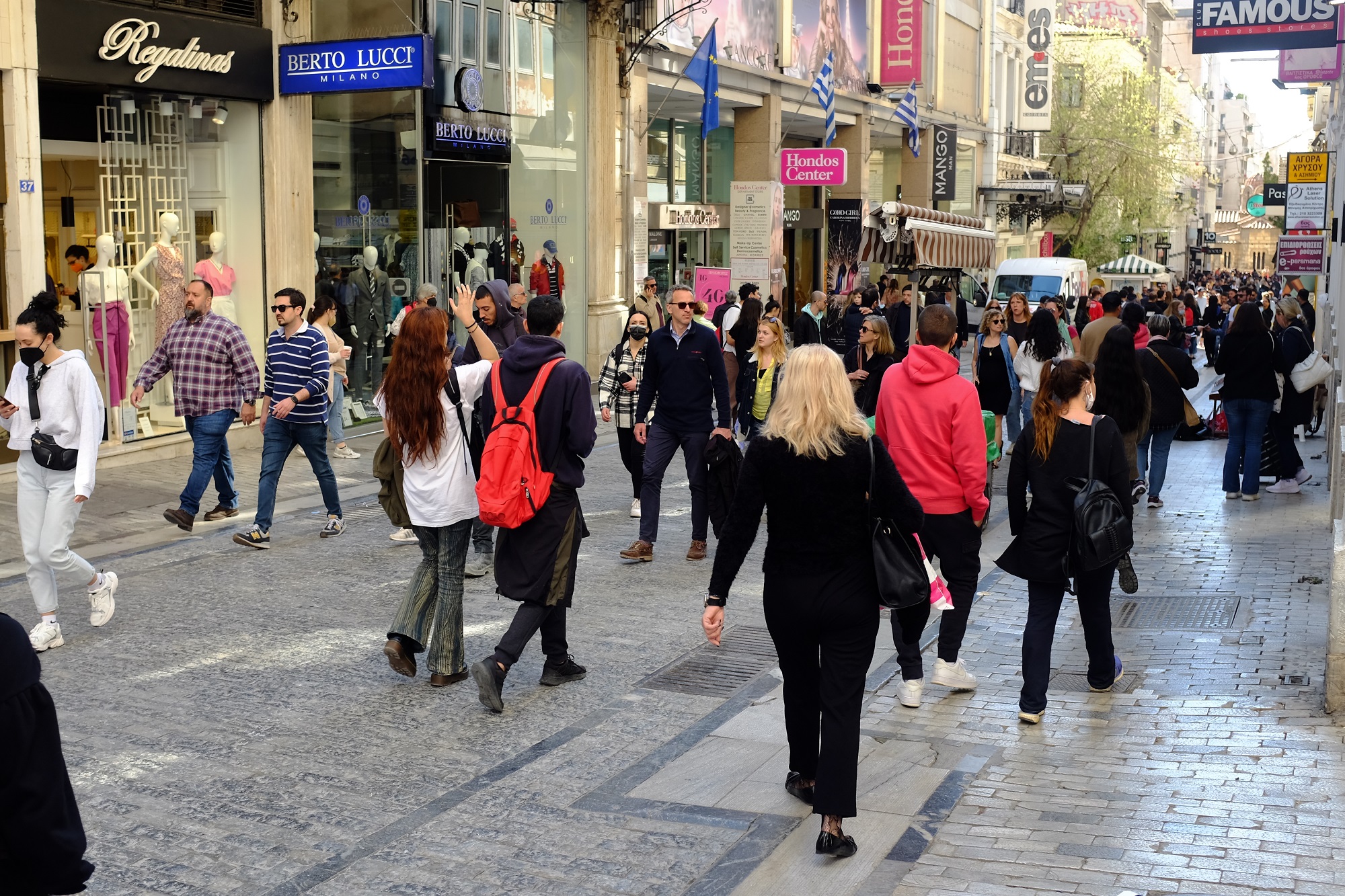 ΠΑΣΧΑΛΙΝΗ ΑΓΟΡΑ (ΚΟΝΤΑΡΙΝΗΣ ΓΙΩΡΓΟΣ EUROKINISSI)