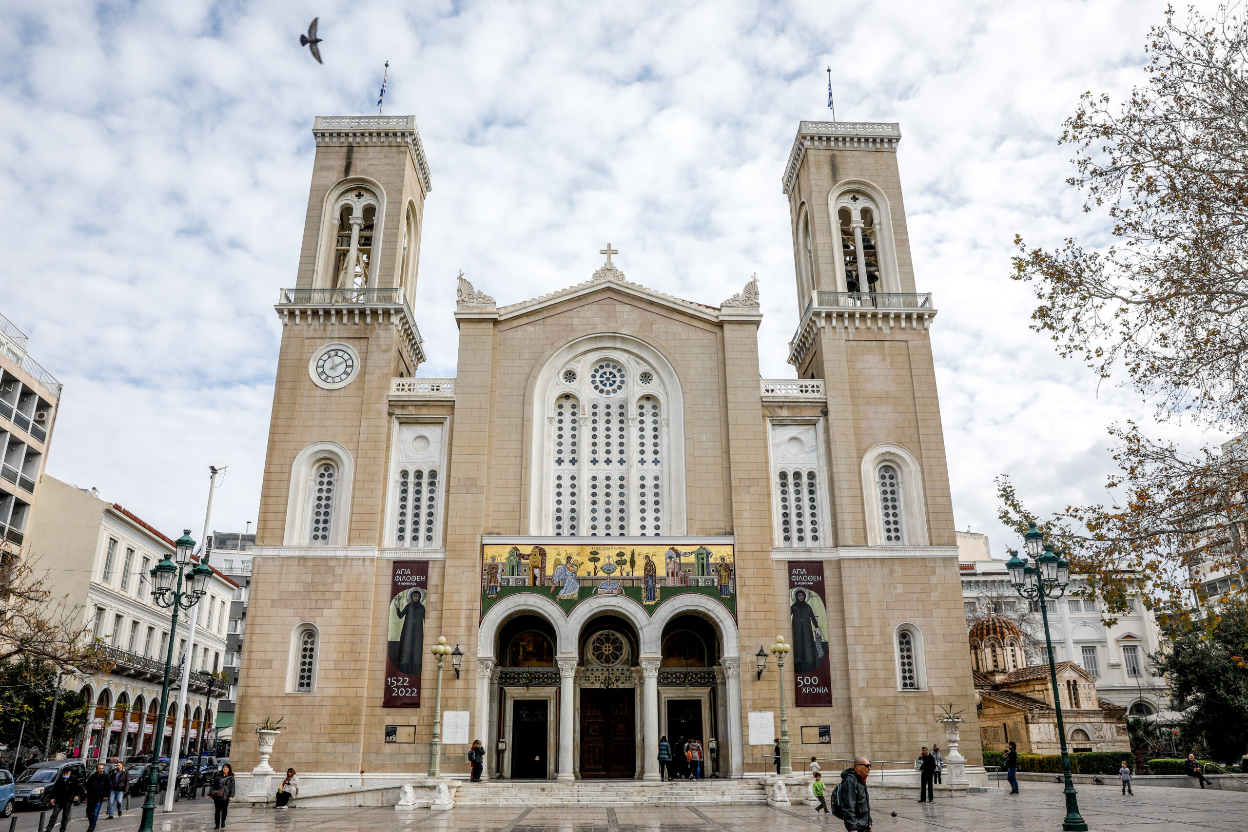 Κυκλοφοριακές ρυθμίσεις στις 3/5 για τη μετάβαση της εικόνας της Παναγίας «Άξιον Εστί» στη Μητρόπολη Αθηνών – Λαμπρή τελετή υποδοχής